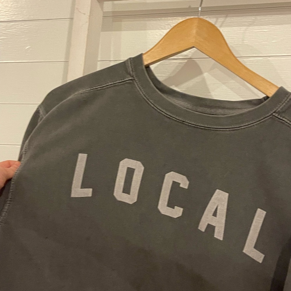 Sweatshirt